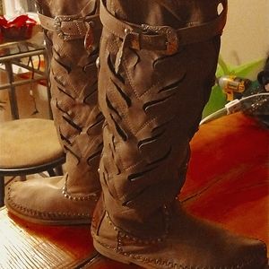 Italian leather moccasin boots